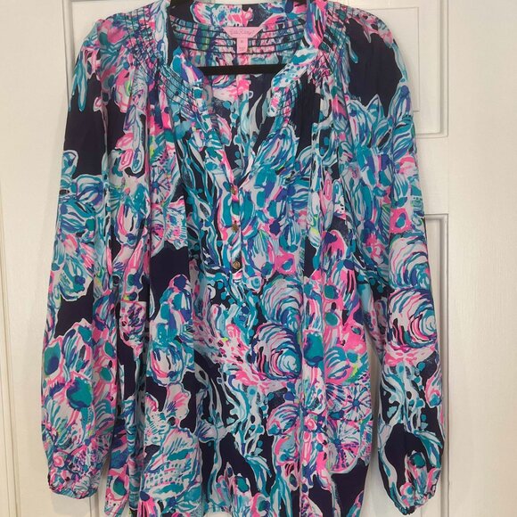 Lilly Pulitzer Elsa Silk Blouse Navy Background - Size XL - Picture 1 of 5